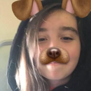 Meet your Posher, Caitlin